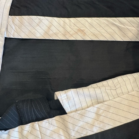 Banana Republic Men's Pinstripe Black & Grey Dress Pants - 38 x 32 - Picture 8 of 8